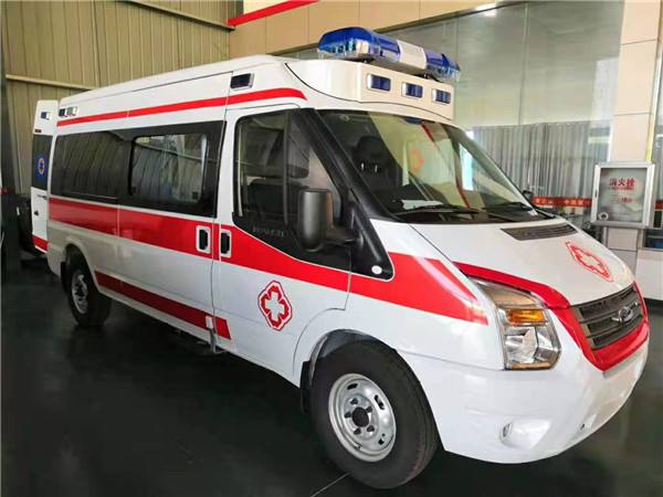 桂东县福特V362救护车