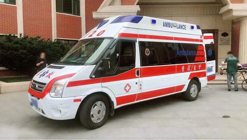 桂东县重症监护救护车
